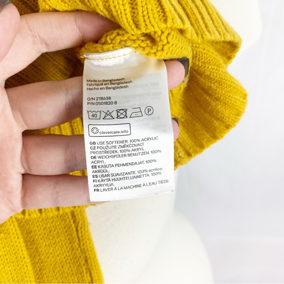H&M Divided Yellow Knit Sweater XS - Picture 6 of 7